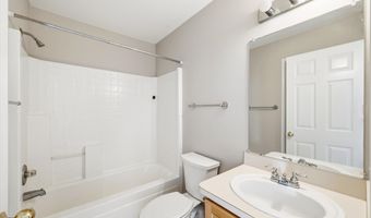 2794 Barclay Way, Ann Arbor, MI 48105