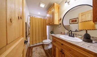 55 65 & 125 B Rock Ln, Batesville, AR 72501