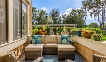 867 Ginger Ave, Carlsbad, CA 92011