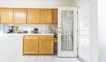 19581 Saint Andrews Way, Apple Valley, CA 92308