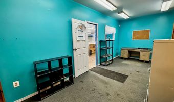 33 Transport Dr, Bennington, VT 05201