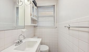 1908 Northwestern Ave, Ames, IA 50010