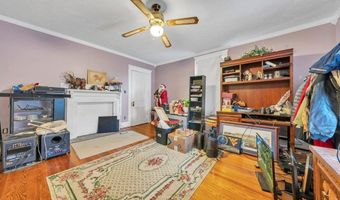 901 Bedford Ave, Altavista, VA 24517