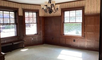 24 Third St, Attleboro, MA 02703