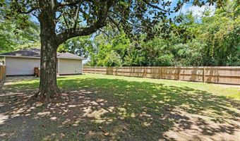 211 S Presley St, Atmore, AL 36502