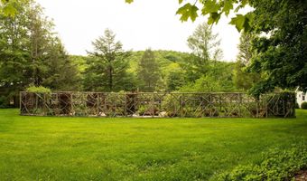 516 County Route 11, Ancram, NY 12502