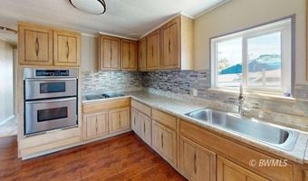 530 N Jonathan Edwards, Big Water, UT 84741