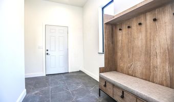 5006 Kingfisher Ave, Aberdeen, SD 57401