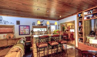 7 Valley Rd, Arkansas City, KS 67005