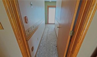 1000 Lake Viking Ter, Altamont, MO 64620