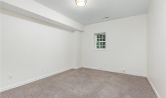 164 Fieldwood Dr, Advance, NC 27006