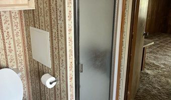 355 W WASHINGTON St, Athena, OR 97813