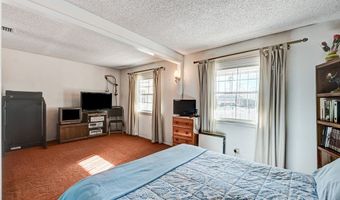 4130 Royalhill Ave, Las Vegas, NV 89121