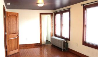 104 S Main St, Altura, MN 55910