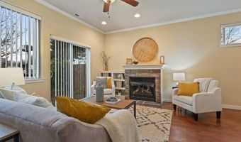 17515 SW VANGUARD Ln, Beaverton, OR 97007