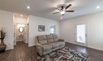 201 Graham Cir, Adairsville, GA 30103
