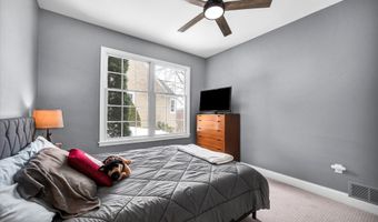 2 Tavistock 2, Cromwell, CT 06416