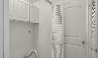 73 Hoku Puhipaka St, Kahului, HI 96732