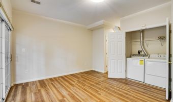 6490 TAYACK Pl, Alexandria, VA 22312