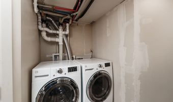 925 Mossman Dr, Billings, MT 59105