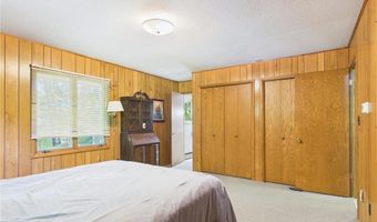 2301 S Le Homme Dieu Dr NE, Alexandria, MN 56308