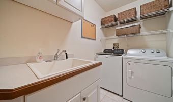 6 Carriage Chase Ln, Atkinson, NH 03811