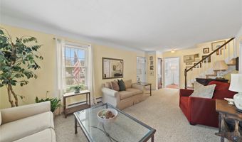 91 Ireland Pl, Amityville, NY 11701