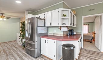 197 W Turnpike Rd, McAlester, OK 74501