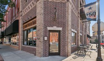 2202 6th Ave, Anoka, MN 55303