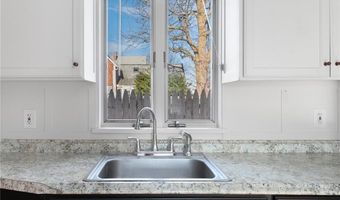 222 Second St, East Providence, RI 02865