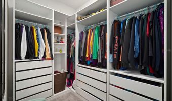 5923 SILVER SUN Dr, Apollo Beach, FL 33572