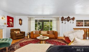 2921 N Arran Ct, Boise, ID 83702