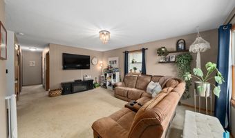 611 E 3Rd St St, Bridgewater, SD 57319