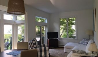 158 Narragansett Ave 1-C, Newport, RI 02840