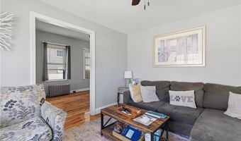 25 Hoppin Ave, East Providence, RI 02915