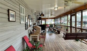 55730 HOLIDAY Cir, Astor, FL 32102