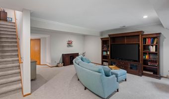 12755 Falcon Ct, Apple Valley, MN 55124