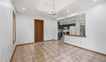 2260 Englewood Ave, Akron, OH 44312