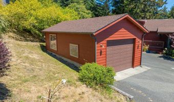 19921 WHALESHEAD Rd U6, Brookings, OR 97415
