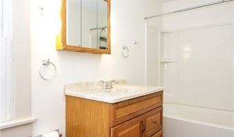 300 Dorchester St, Ashland, OH 44805