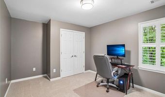 706 Braidwood Rdg NW, Acworth, GA 30101