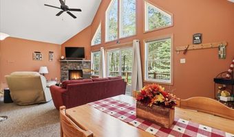 82 Timberlane Dr, Albrightsville, PA 18210