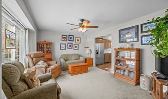 1401 Alderwood Dr, Altoona, IA 50009