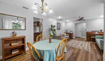 821 PENNSYLVANIA Ave, Altamonte Springs, FL 32701