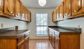 4019 Bobbin Ln, Addison, TX 75001