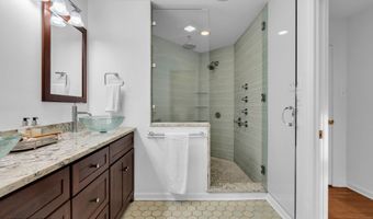 113 Arneytown Hornerstown Rd, Allentown, NJ 08501