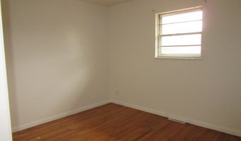 8323 8325 Lake Rd, Indianapolis, IN 46217