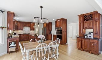 88 Drumlin Hill Rd, Bolton, MA 01740
