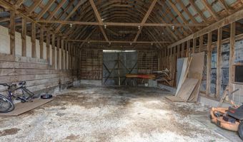 21207 Lawrence 1230, Aurora, MO 65605