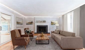 680 Fletcher Rd, North Kingstown, RI 02852